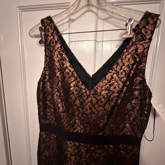 Trina Turk new with tag - Picture 3 of 6